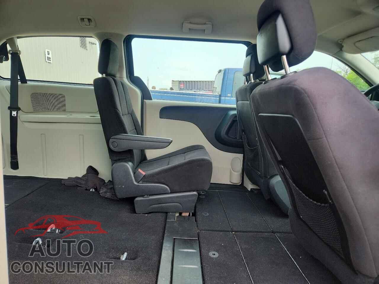 DODGE CARAVAN 2013 - 2C4RDGBG2DR794445