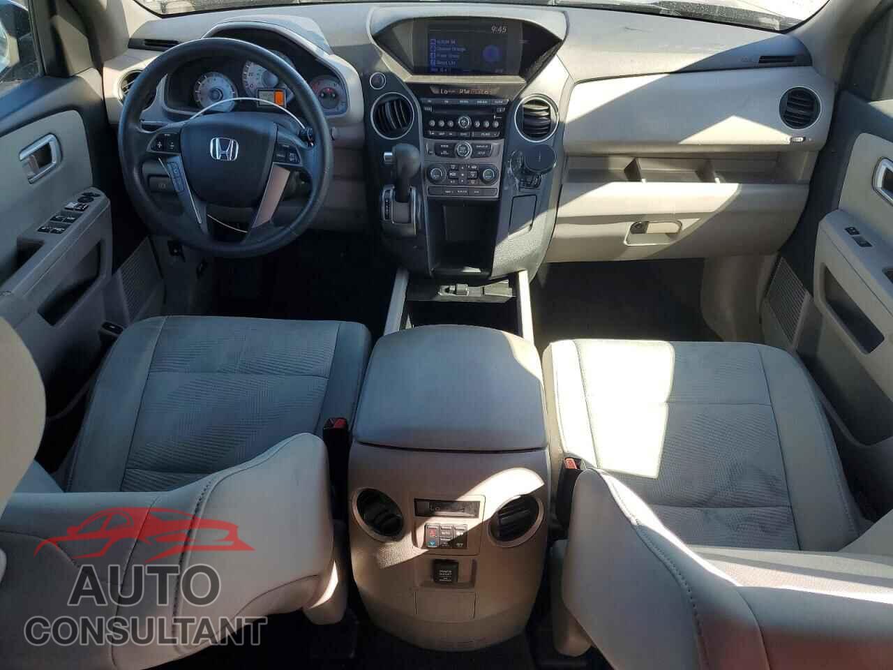 HONDA PILOT 2015 - 5FNYF3H22FB008491
