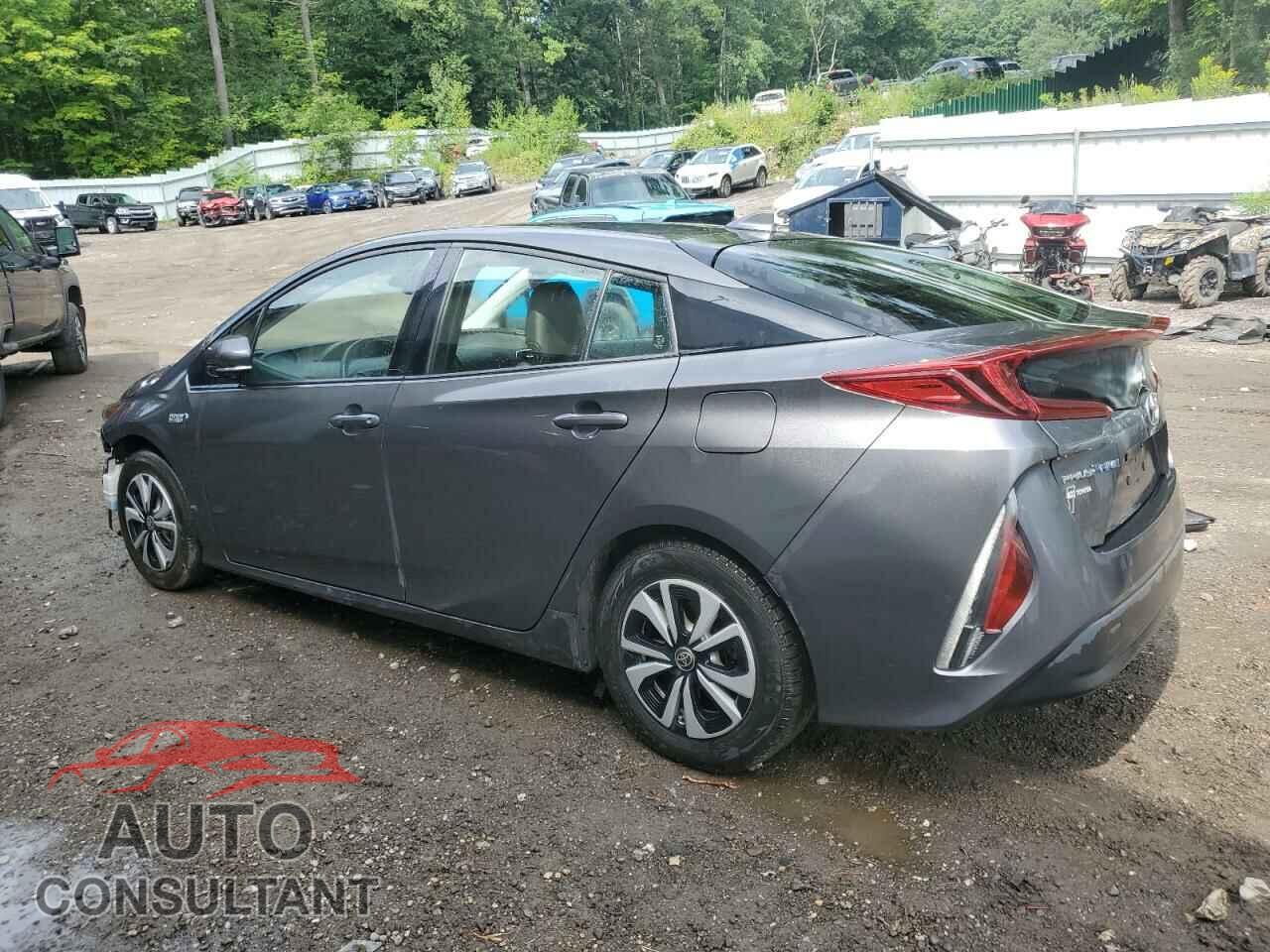 TOYOTA PRIUS 2018 - JTDKARFP7J3075440