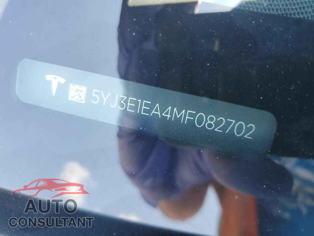 TESLA MODEL 3 2021 - 5YJ3E1EA4MF082702