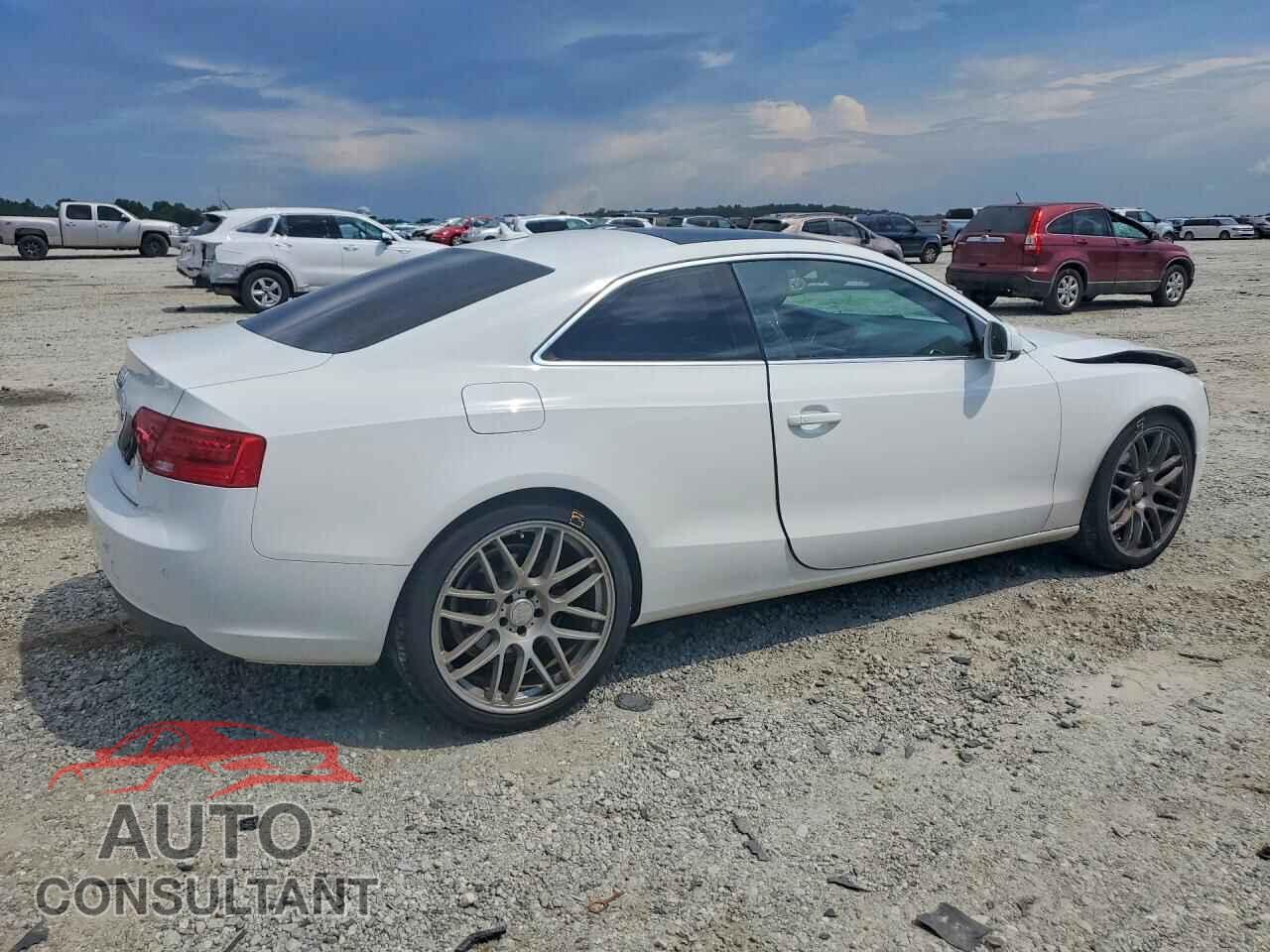 AUDI A5 2013 - WAULFAFR3DA028640