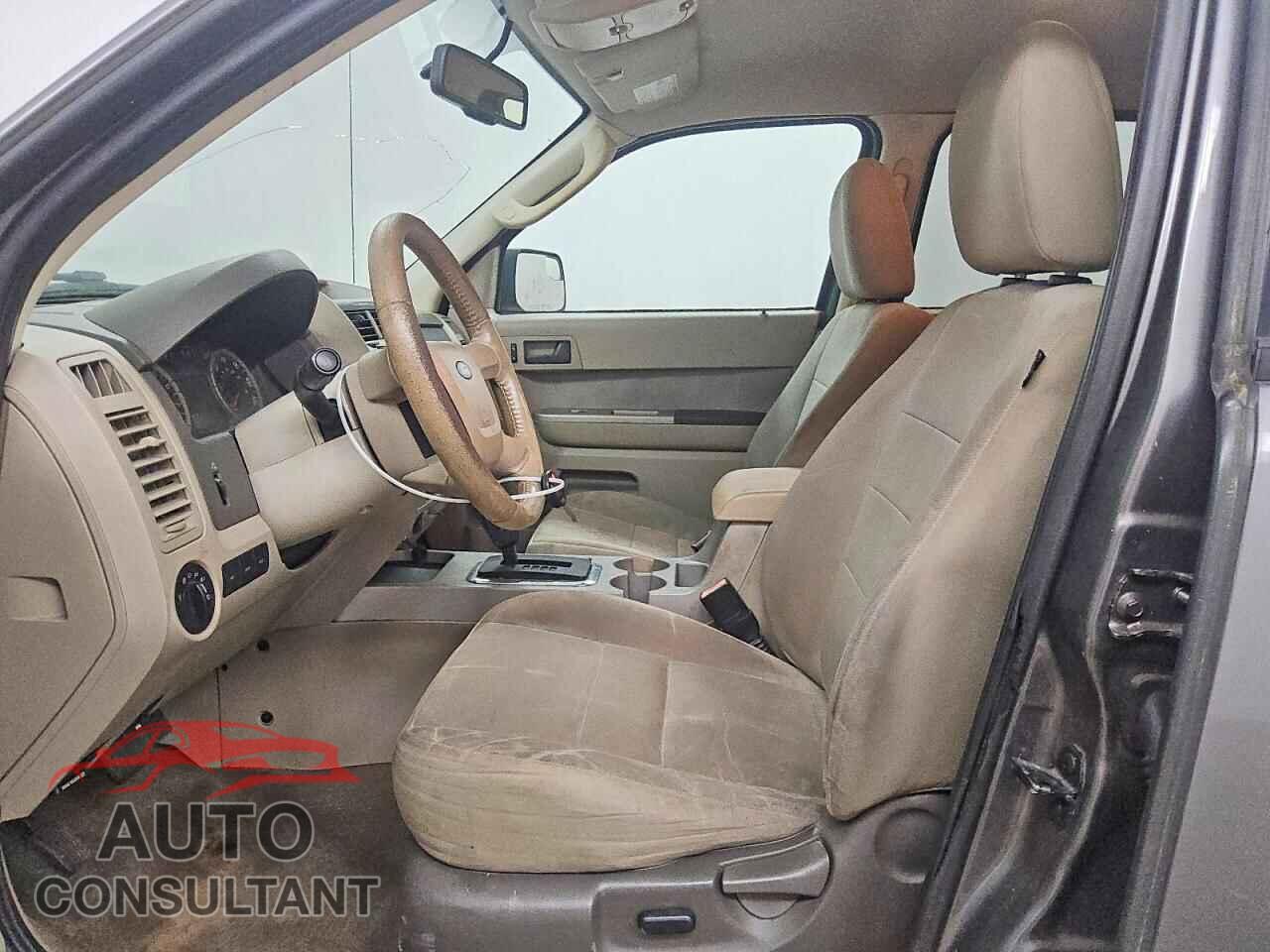 FORD ESCAPE 2010 - 1FMCU0DG7AKD20765