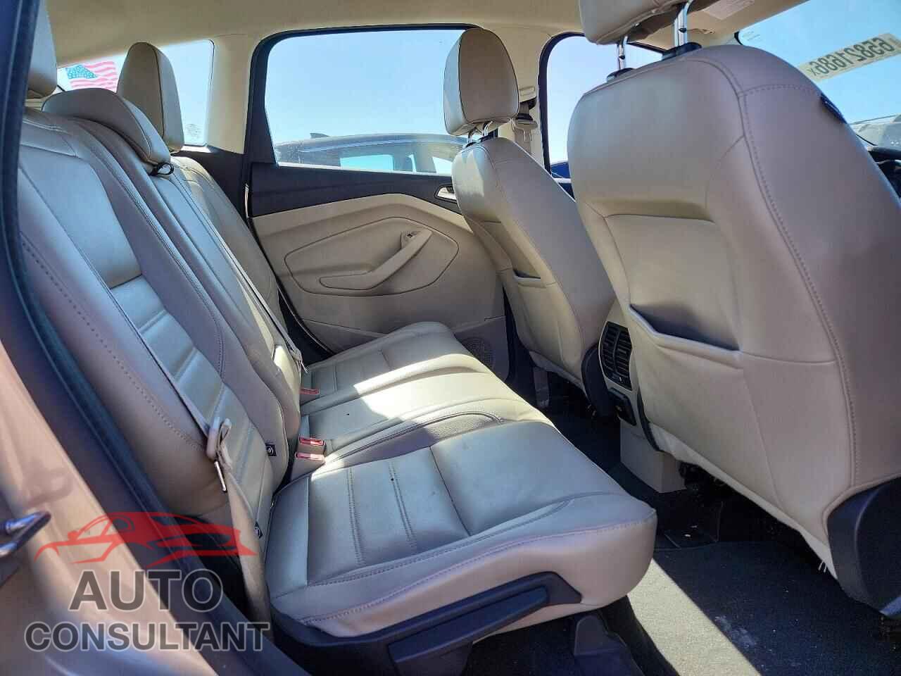 FORD CMAX 2017 - 1FADP5DU4HL108192