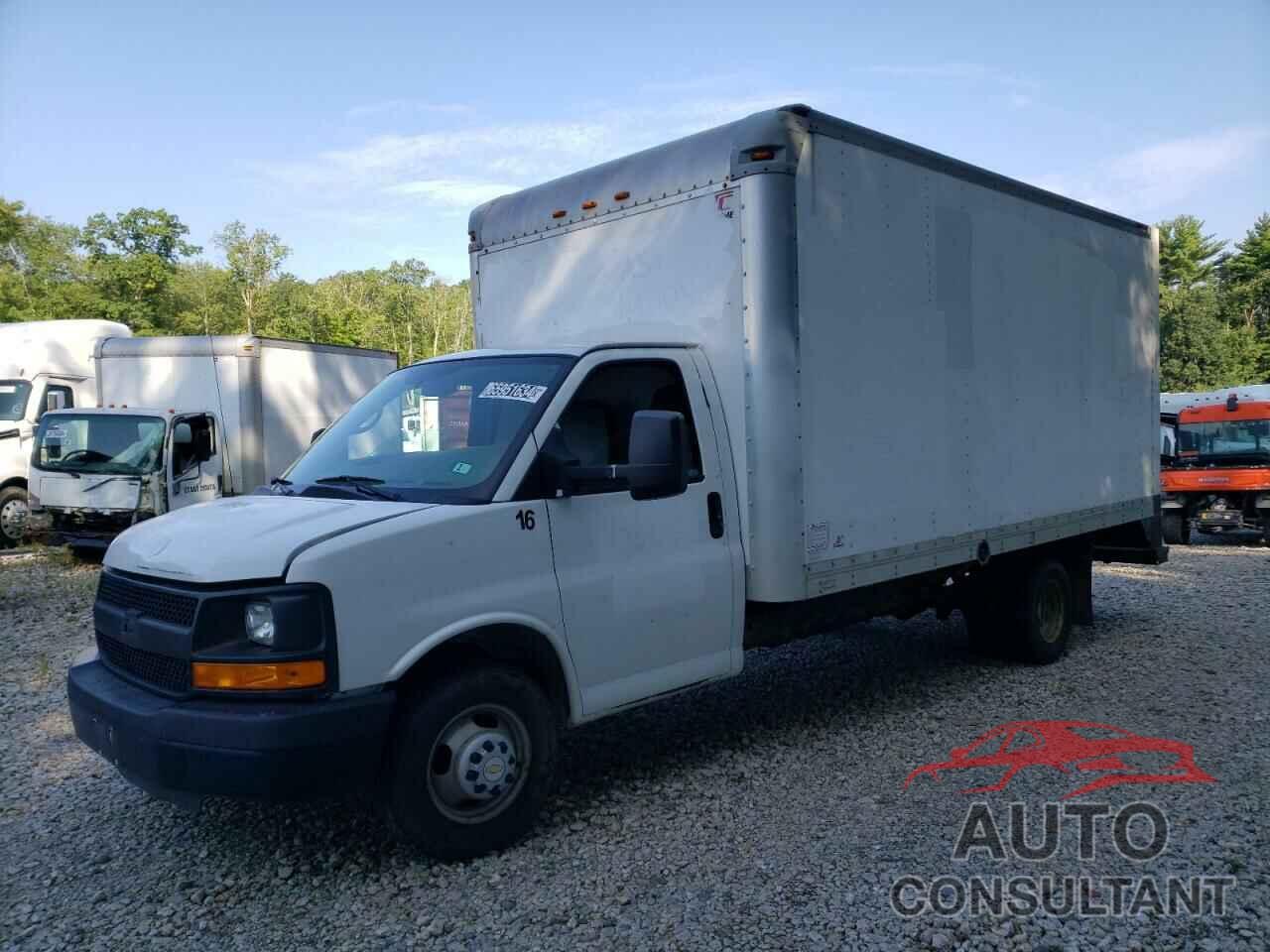 CHEVROLET EXPRESS 2015 - 1GB3G4CG0F1268403