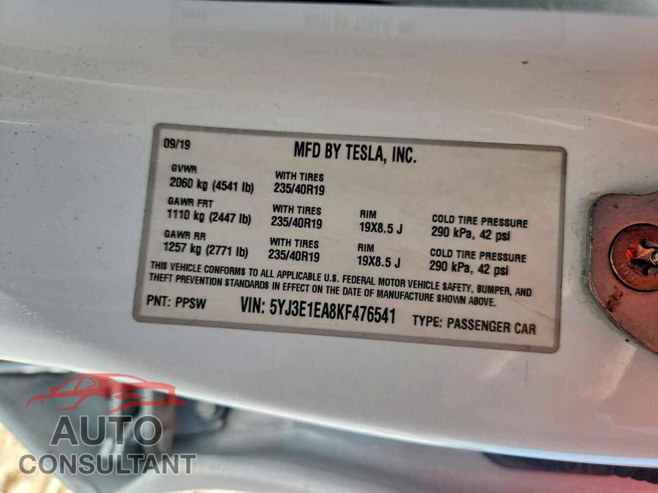 TESLA MODEL 3 2019 - 5YJ3E1EA8KF476541