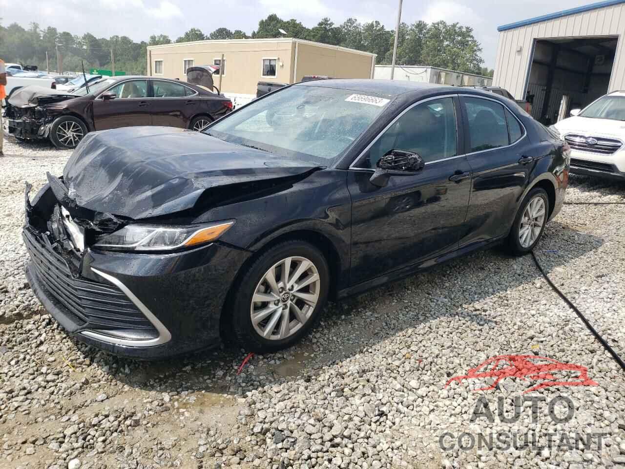 TOYOTA CAMRY 2021 - 4T1C11AK5MU437924