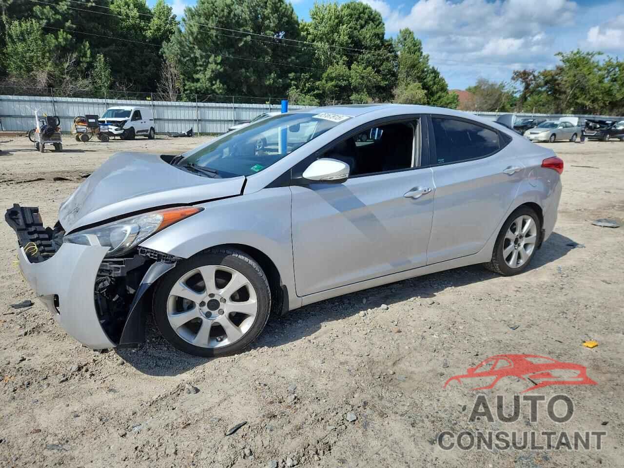 HYUNDAI ELANTRA 2013 - KMHDH4AE1DU741263