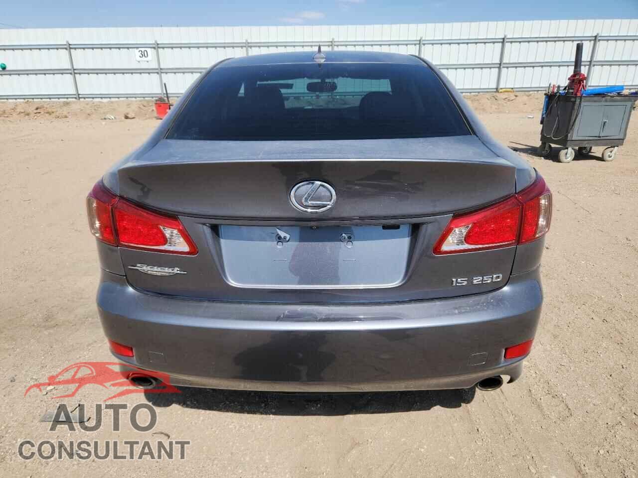 LEXUS IS 2013 - JTHBF5C24D5187574