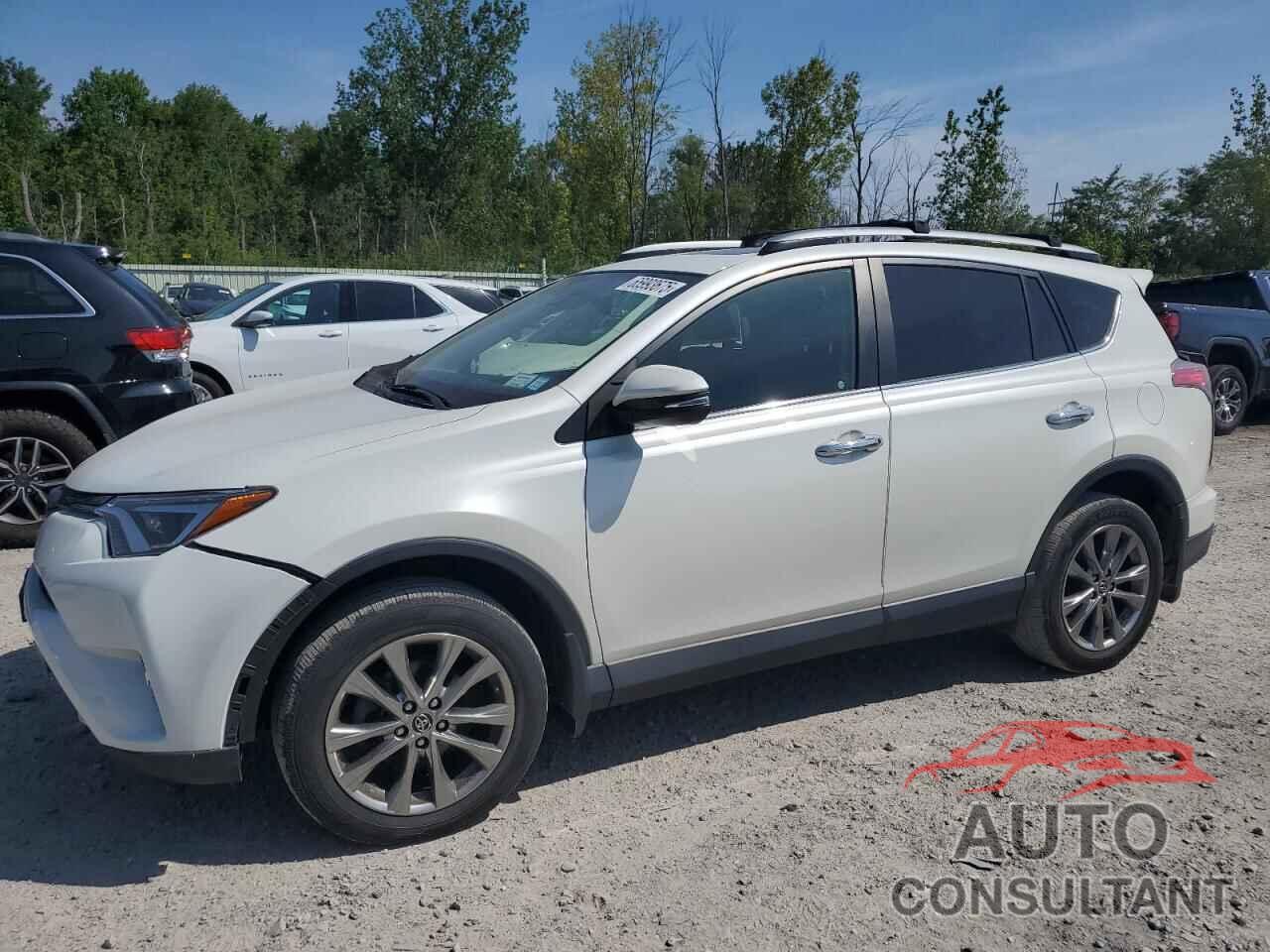 TOYOTA RAV4 2017 - JTMDFREV5HJ156968