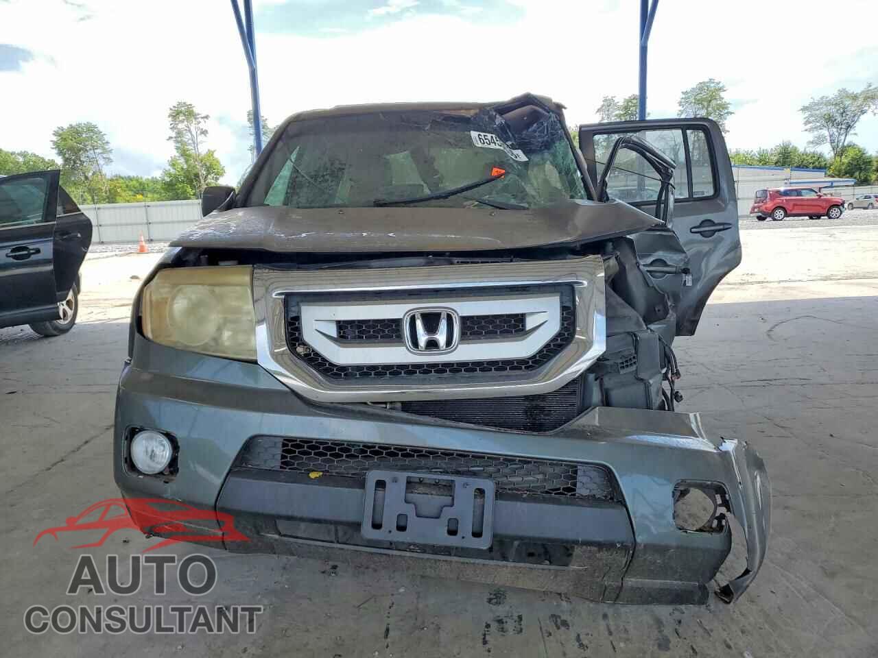 HONDA PILOT 2009 - 5FNYF38599B027554