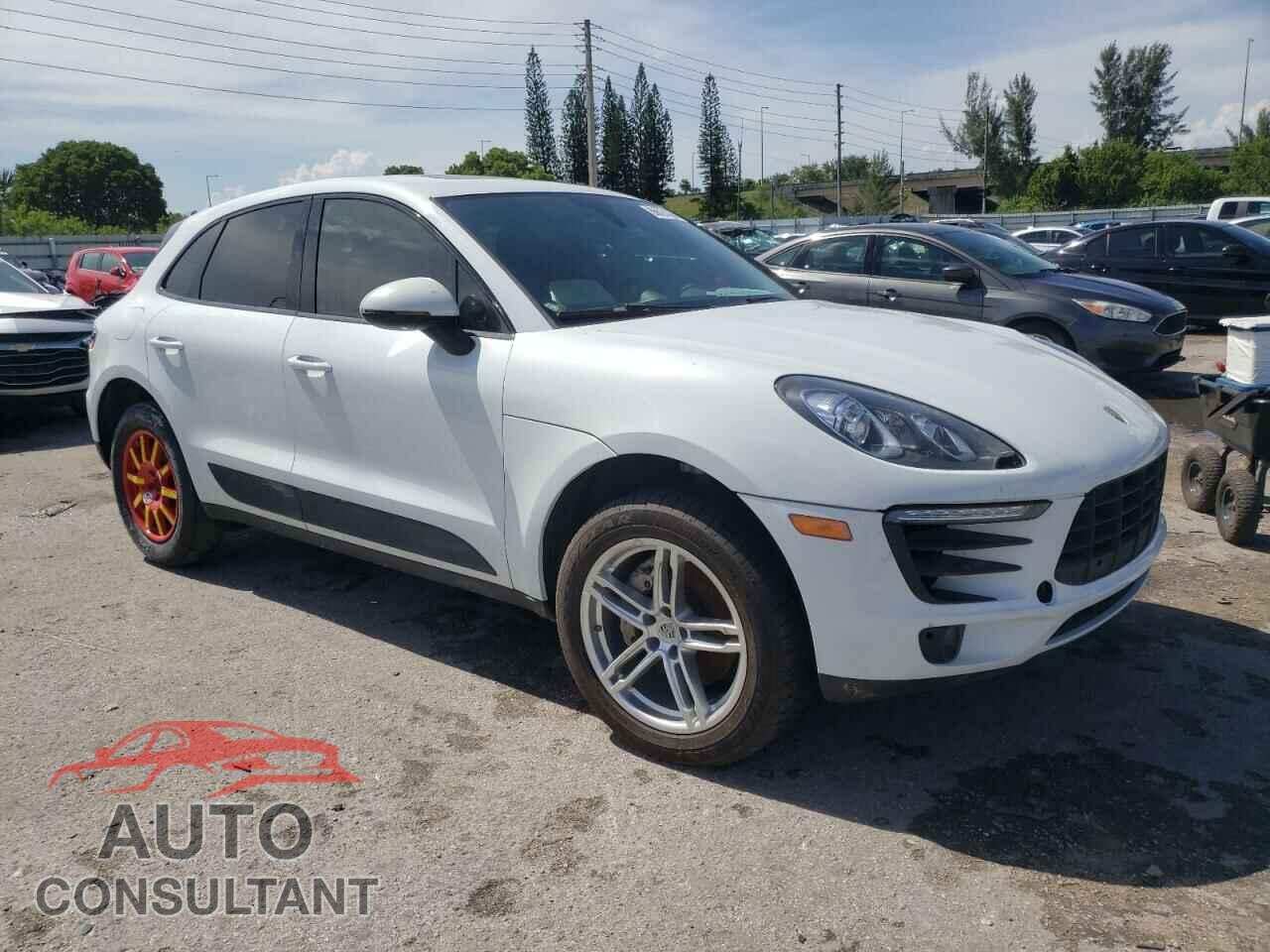 PORSCHE MACAN 2016 - WP1AB2A57GLB50019