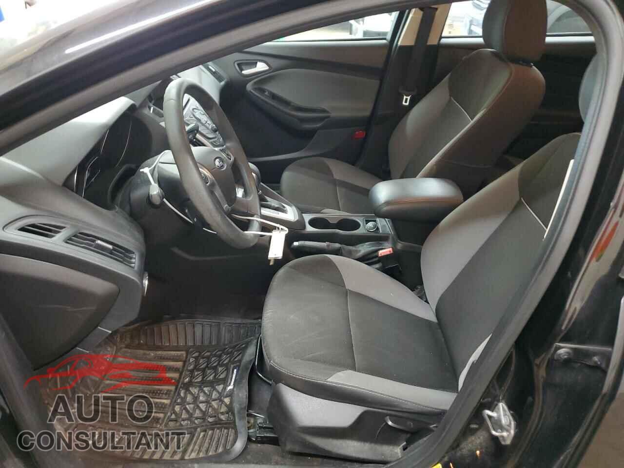 FORD FOCUS 2014 - 1FADP3K22EL400067