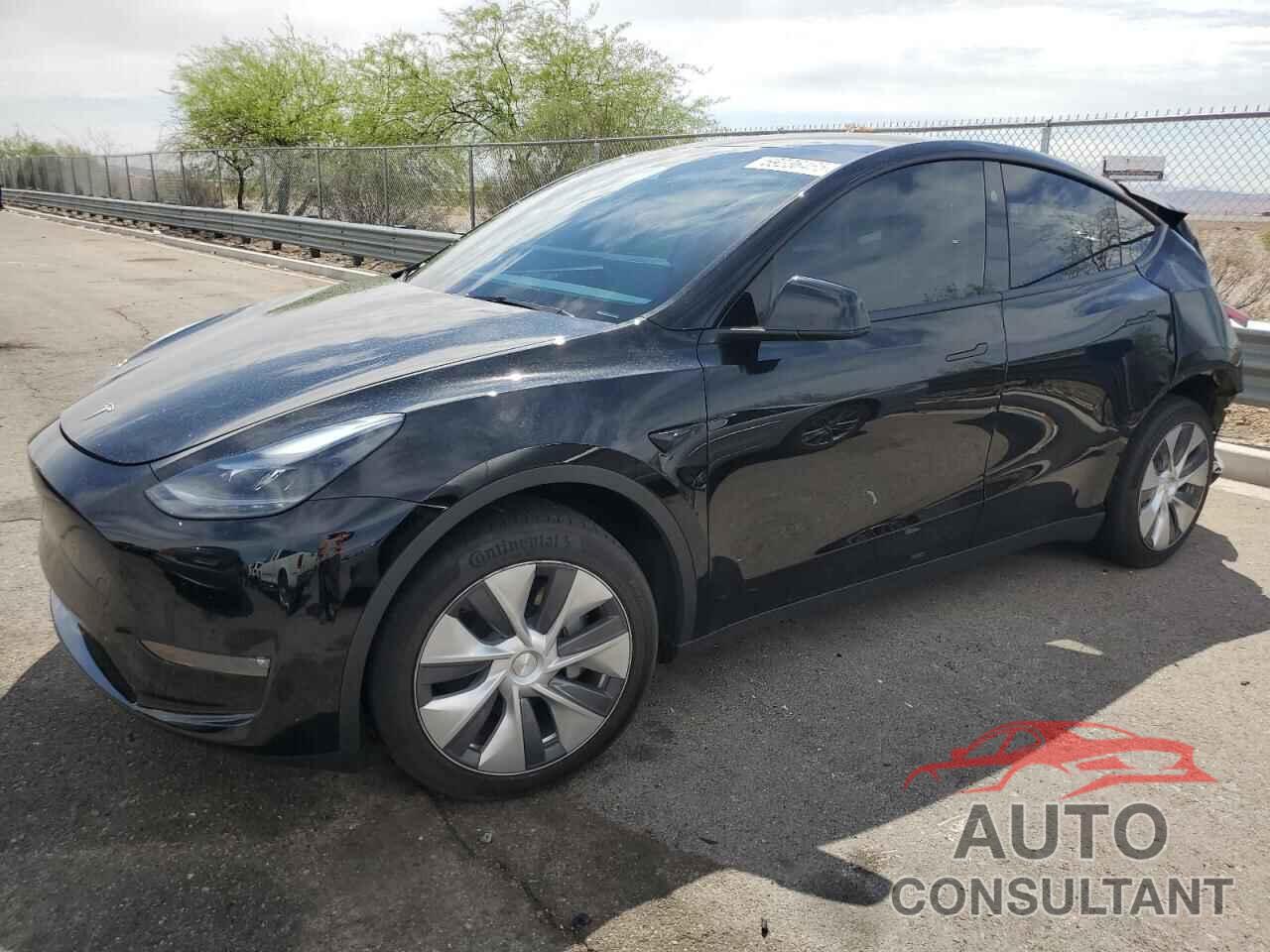 TESLA MODEL Y 2024 - 7SAYGDEE9RF986009