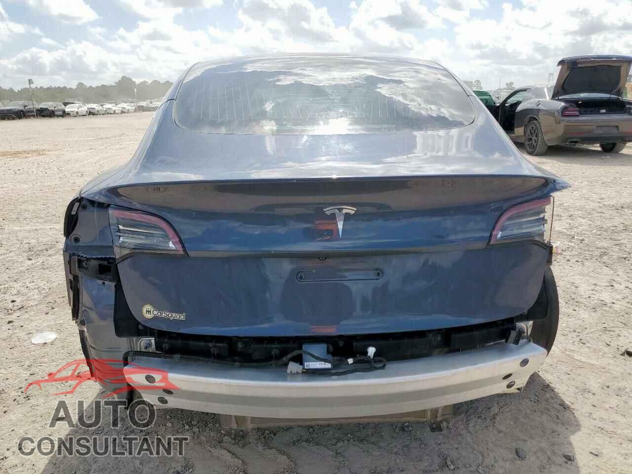 TESLA MODEL 3 2020 - 5YJ3E1EA4LF643964