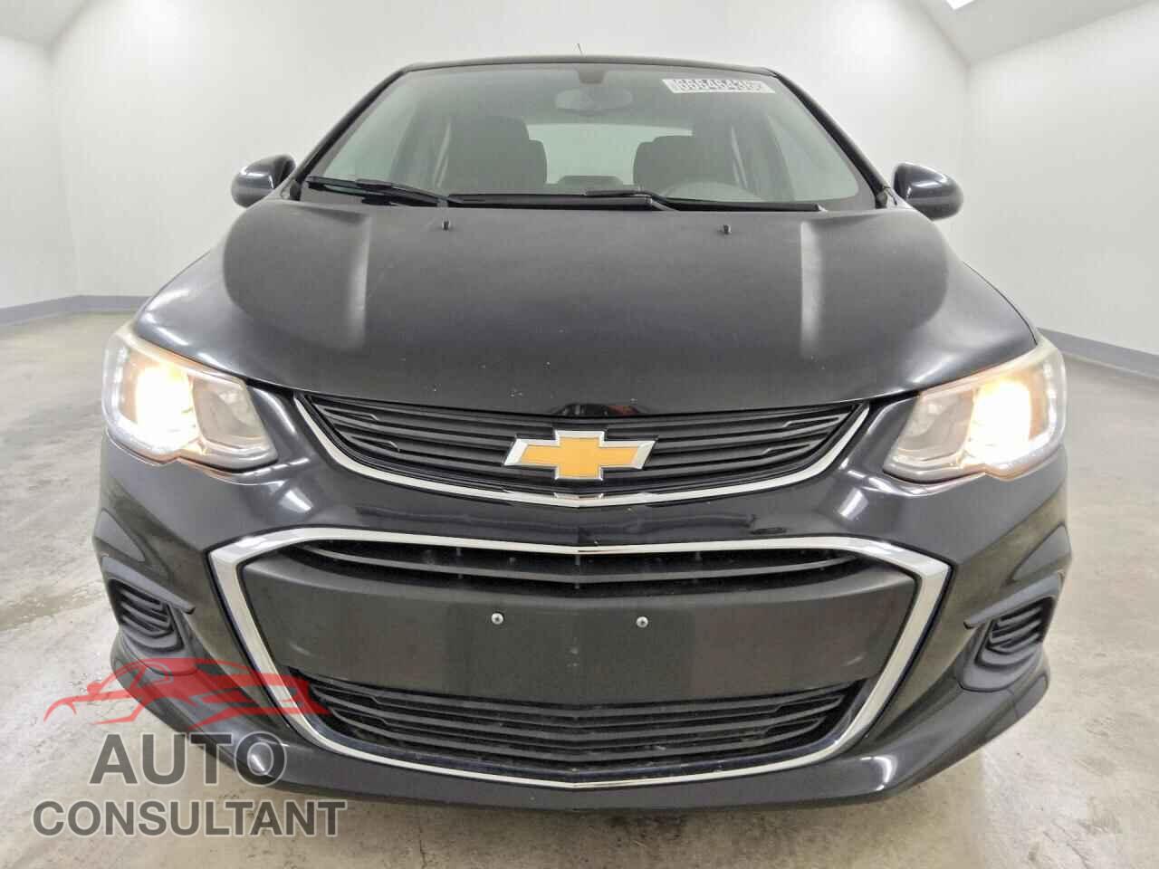 CHEVROLET SONIC 2017 - 1G1JD5SHXH4140966