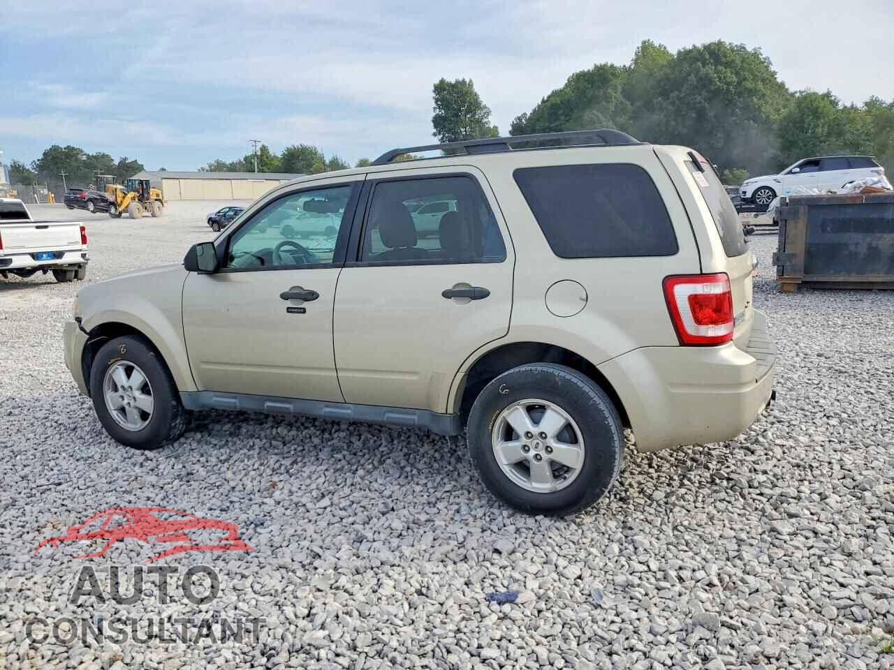 FORD ESCAPE 2011 - 1FMCU0DG0BKC31606