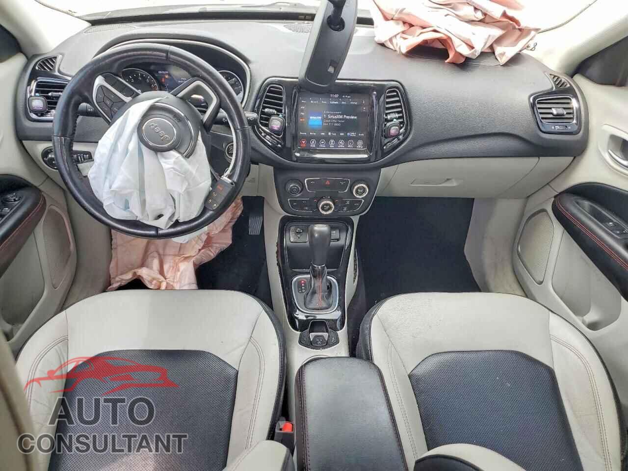 JEEP COMPASS 2020 - 3C4NJCCB9LT122526