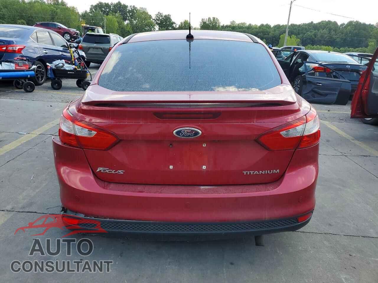 FORD FOCUS 2012 - 1FAHP3J29CL167076