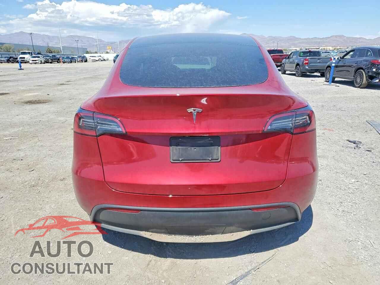 TESLA MODEL Y 2024 - 7SAYGDED4RF163110