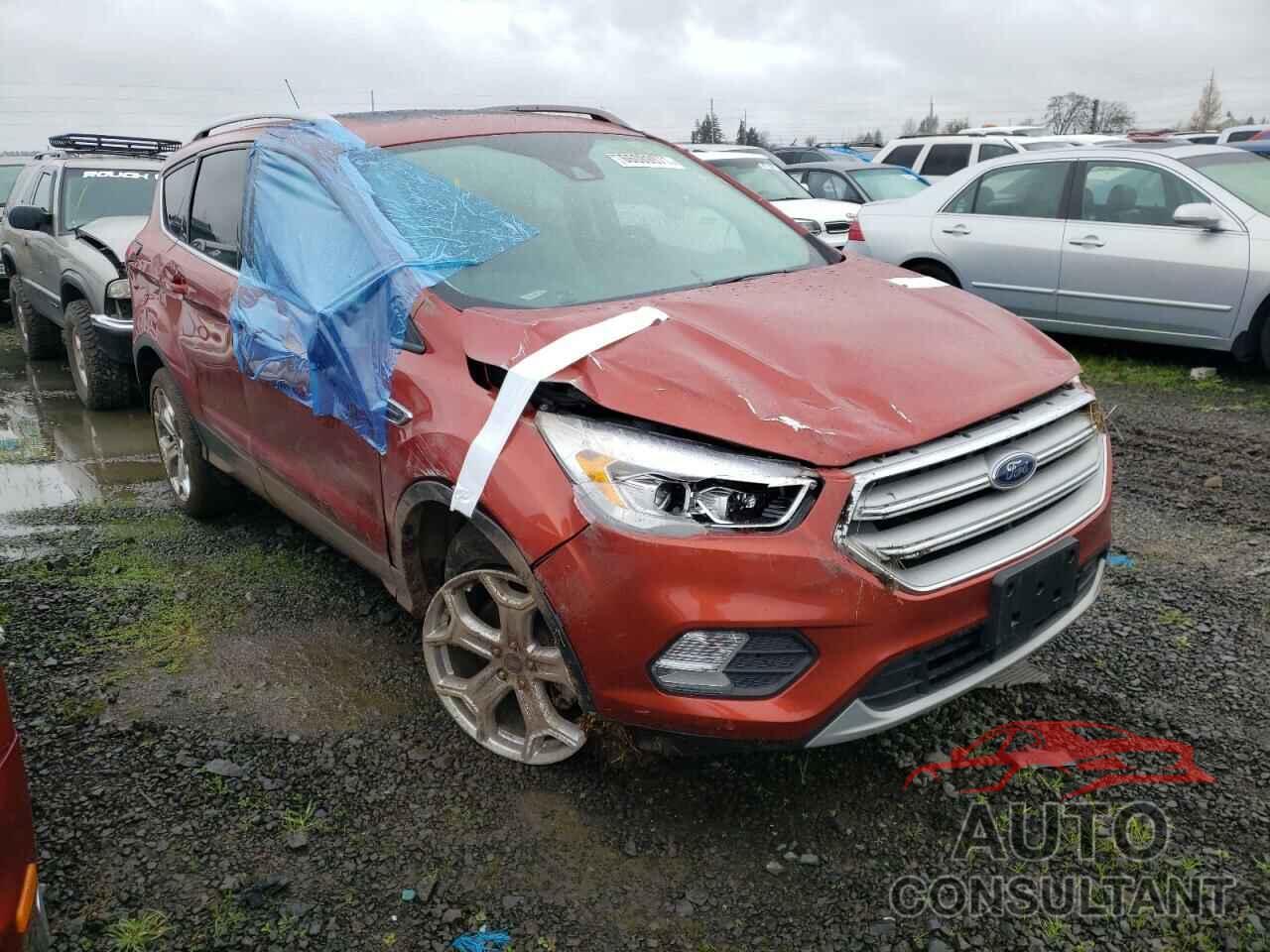 FORD ESCAPE 2019 - 1FMCU9J90KUB28913