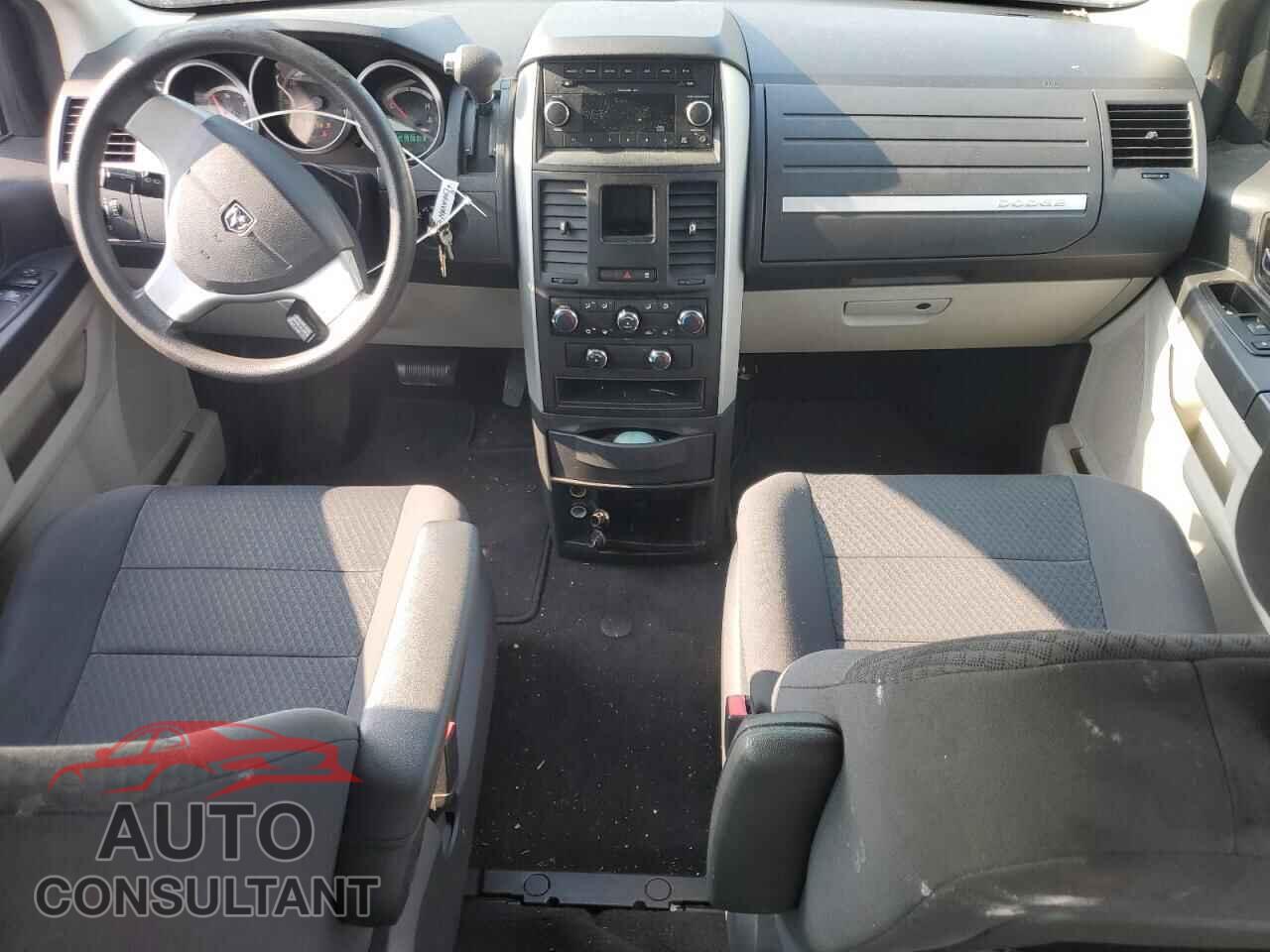 DODGE CARAVAN 2010 - 2D4RN4DE8AR369480