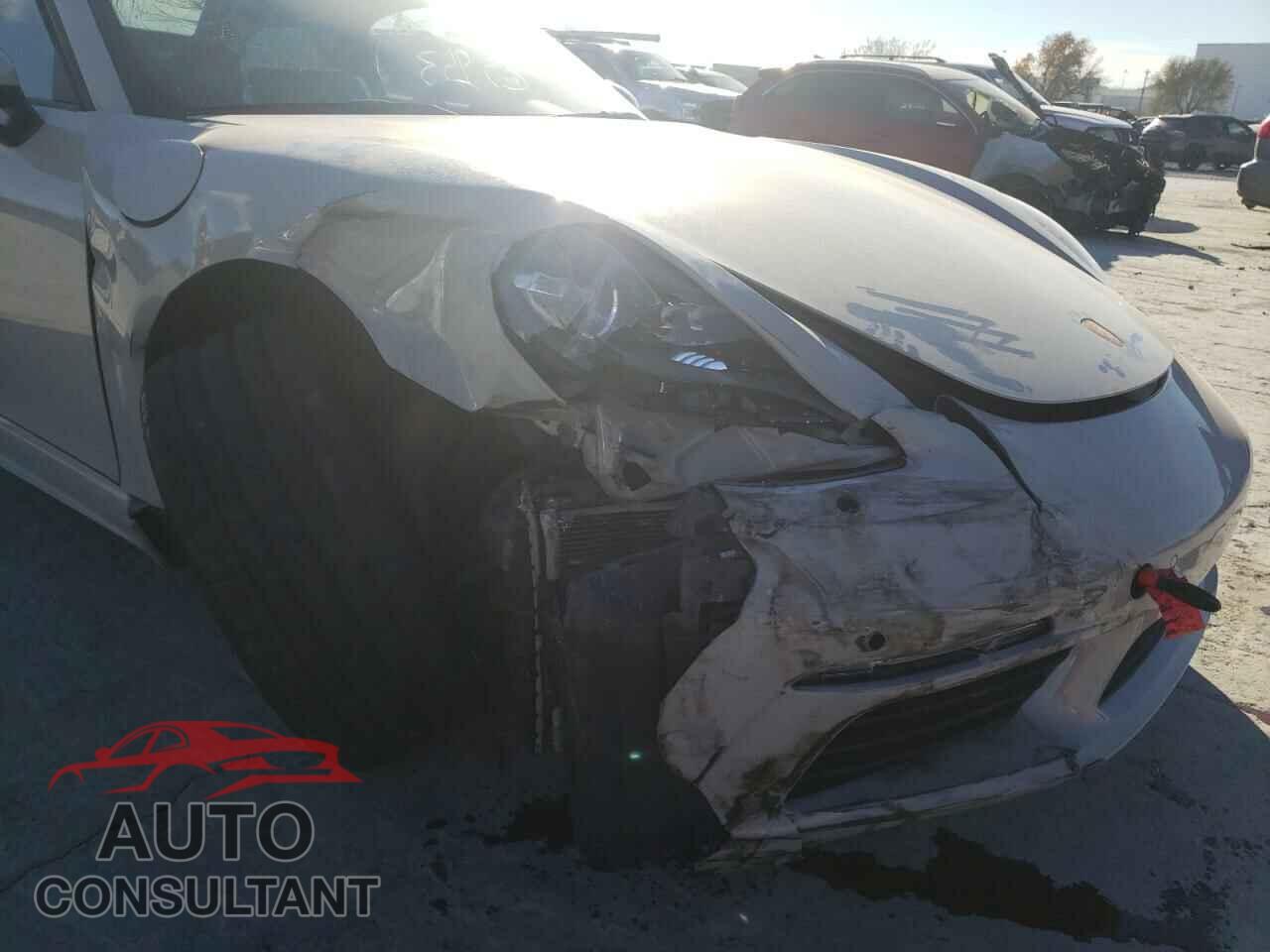 PORSCHE BOXSTER 2019 - WP0CA2A86KS210653