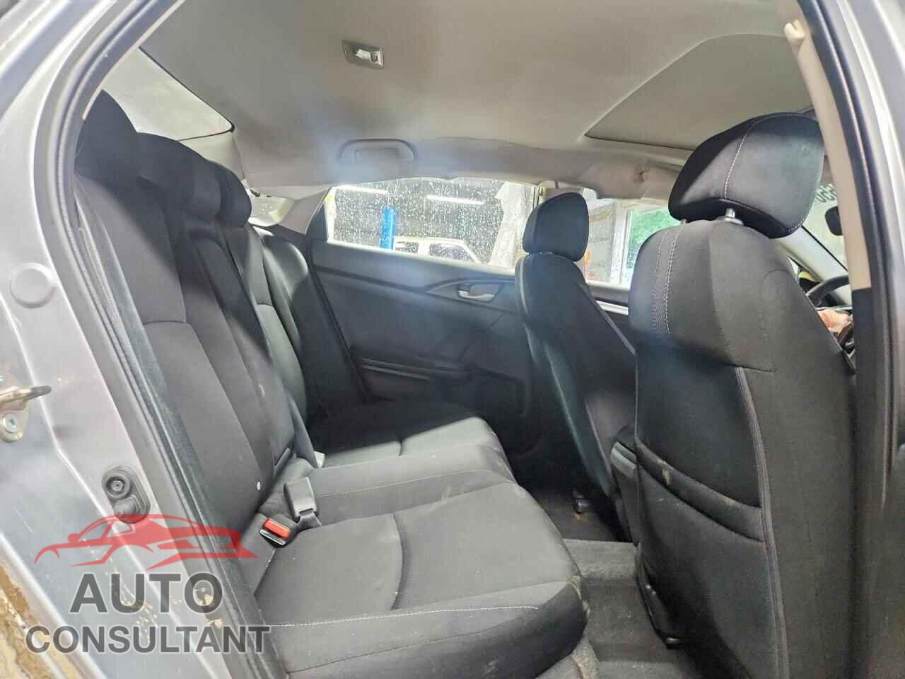 HONDA CIVIC 2017 - 19XFC2F78HE073248