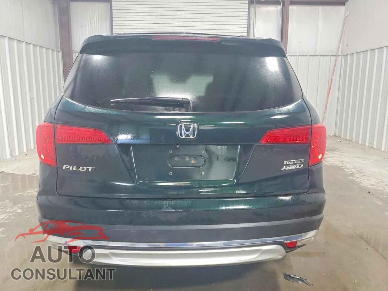 HONDA PILOT 2017 - 5FNYF6H91HB035800