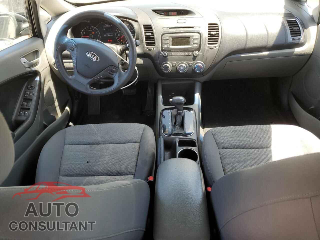 KIA FORTE 2017 - 3KPFK4A73HE044309