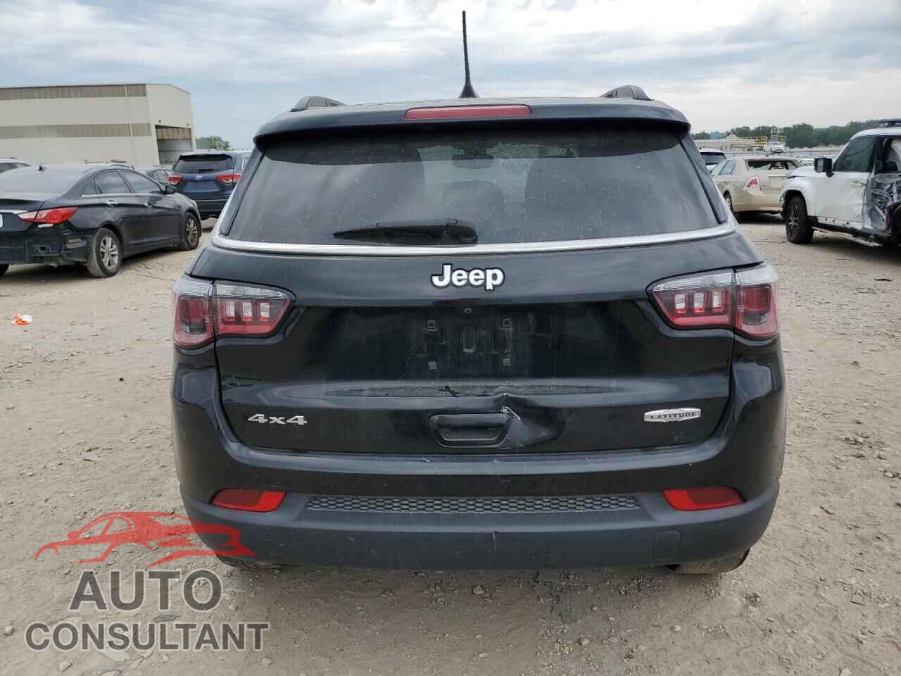 JEEP COMPASS 2019 - 3C4NJDBB8KT600778