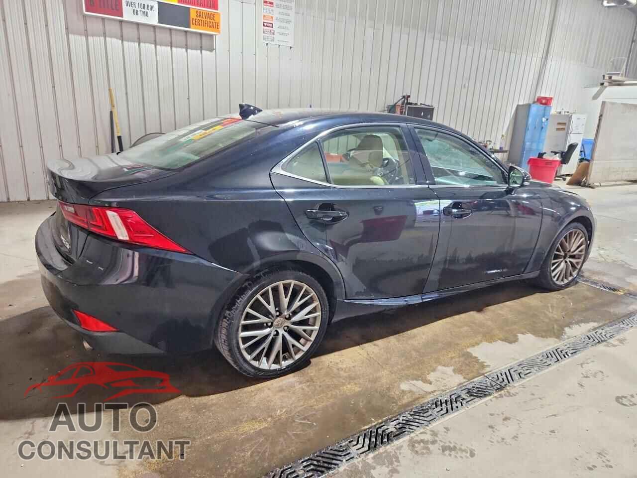 LEXUS IS 2014 - JTHCF1D20E5014115