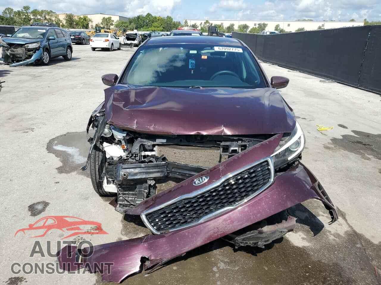 KIA FORTE 2017 - 3KPFK4A78HE095918