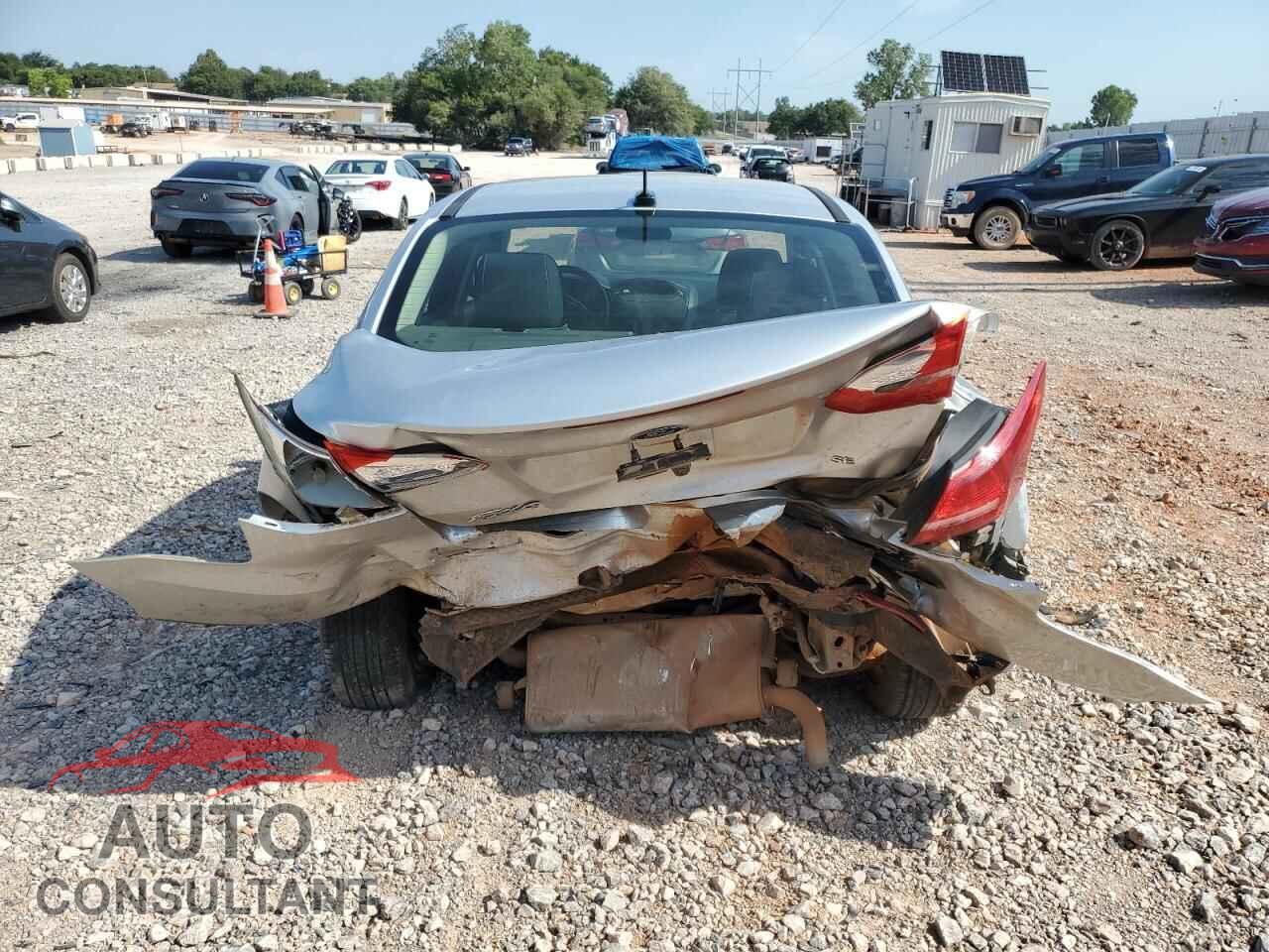 FORD FOCUS 2018 - 1FADP3F20JL211700