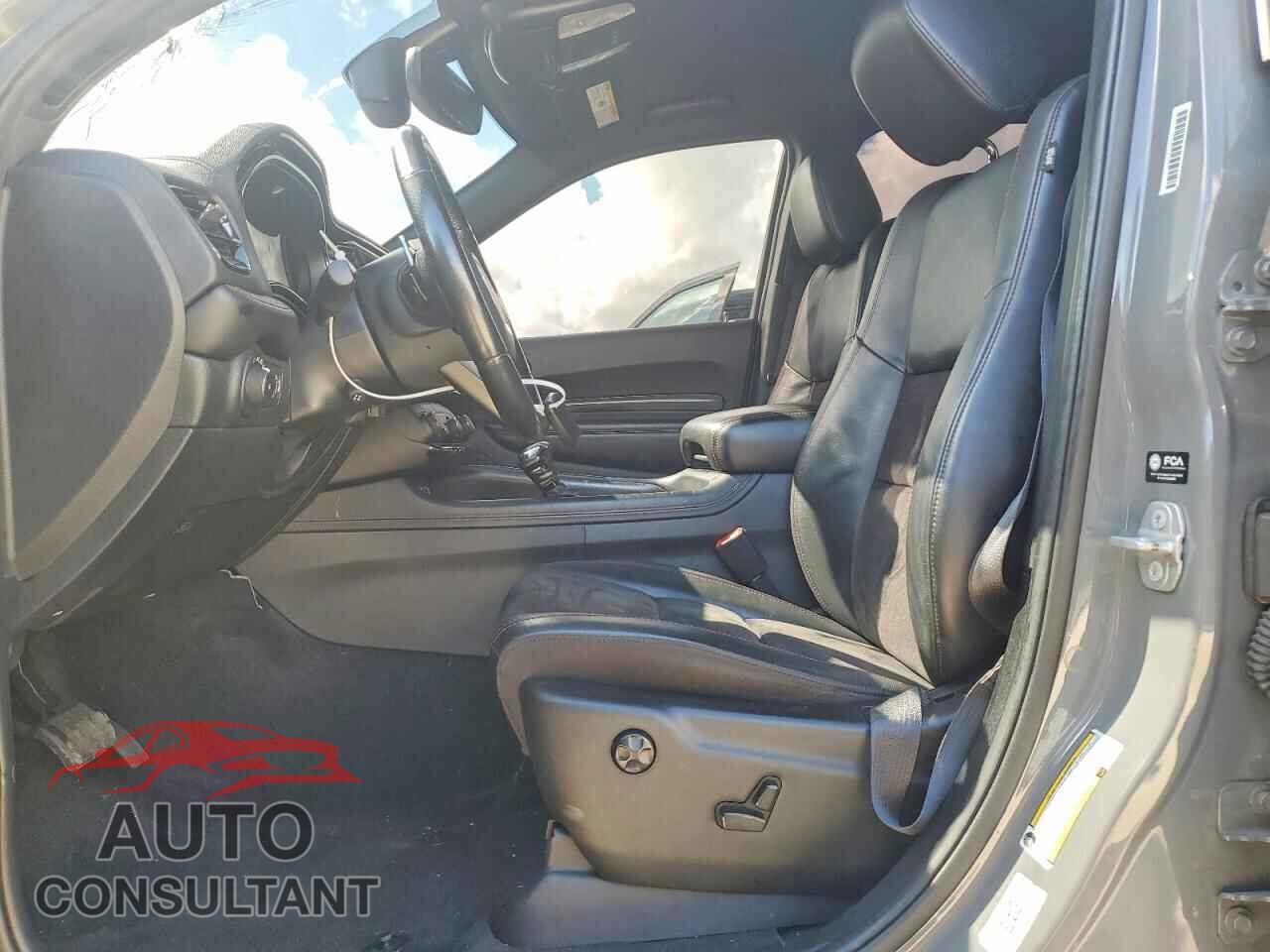 DODGE DURANGO 2022 - 1C4SDHCT3NC218005