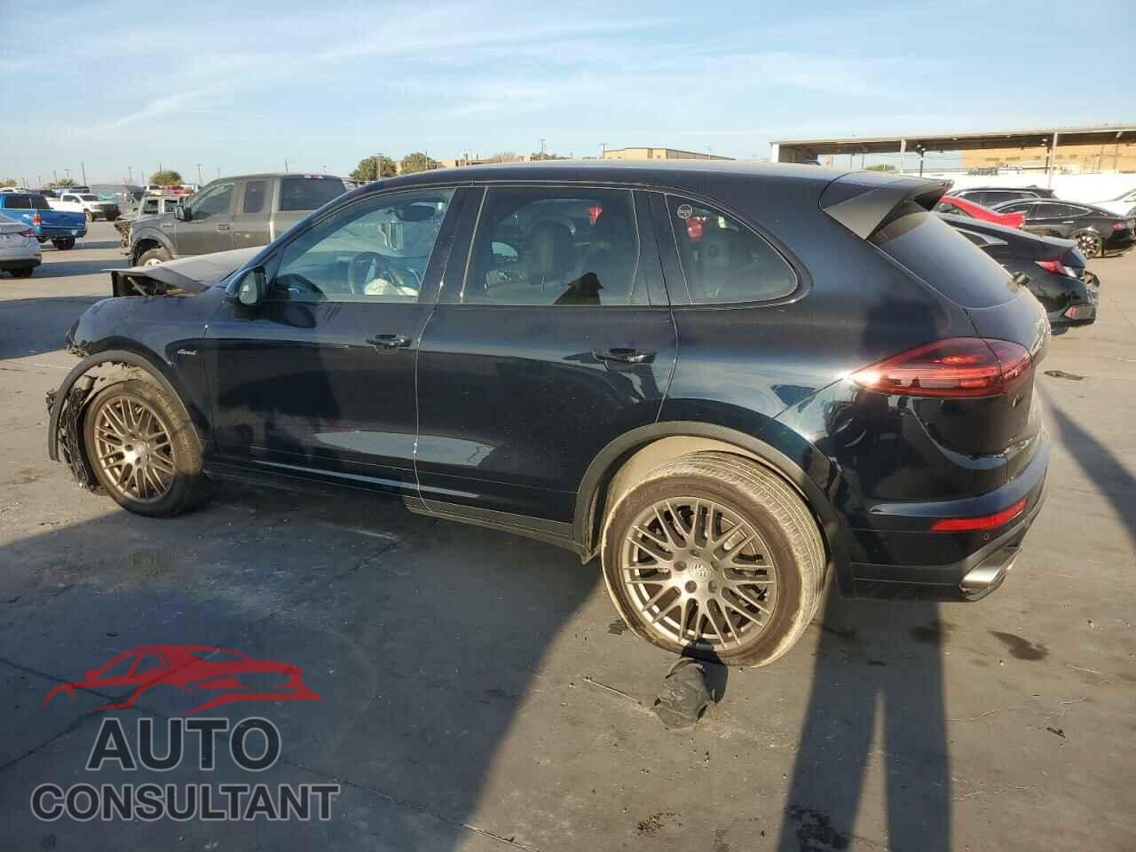 PORSCHE CAYENNE 2016 - WP1AF2A22GKA41497