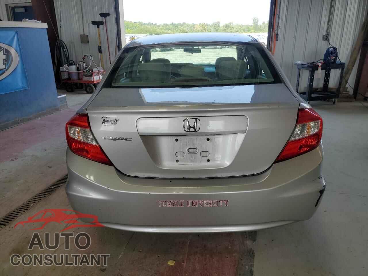 HONDA CIVIC 2012 - 19XFB2F80CE025635