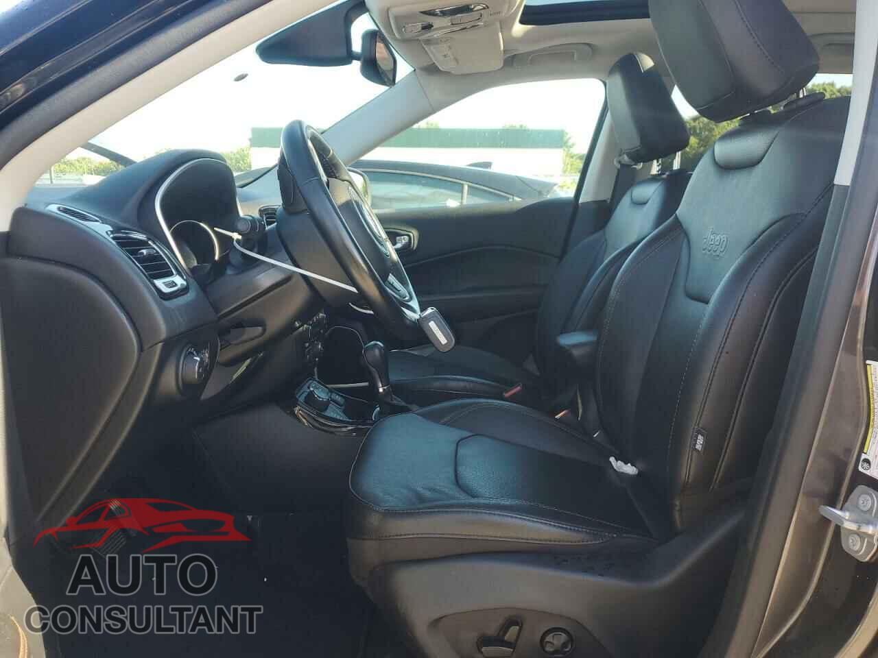 JEEP COMPASS 2020 - 3C4NJDCB2LT234221