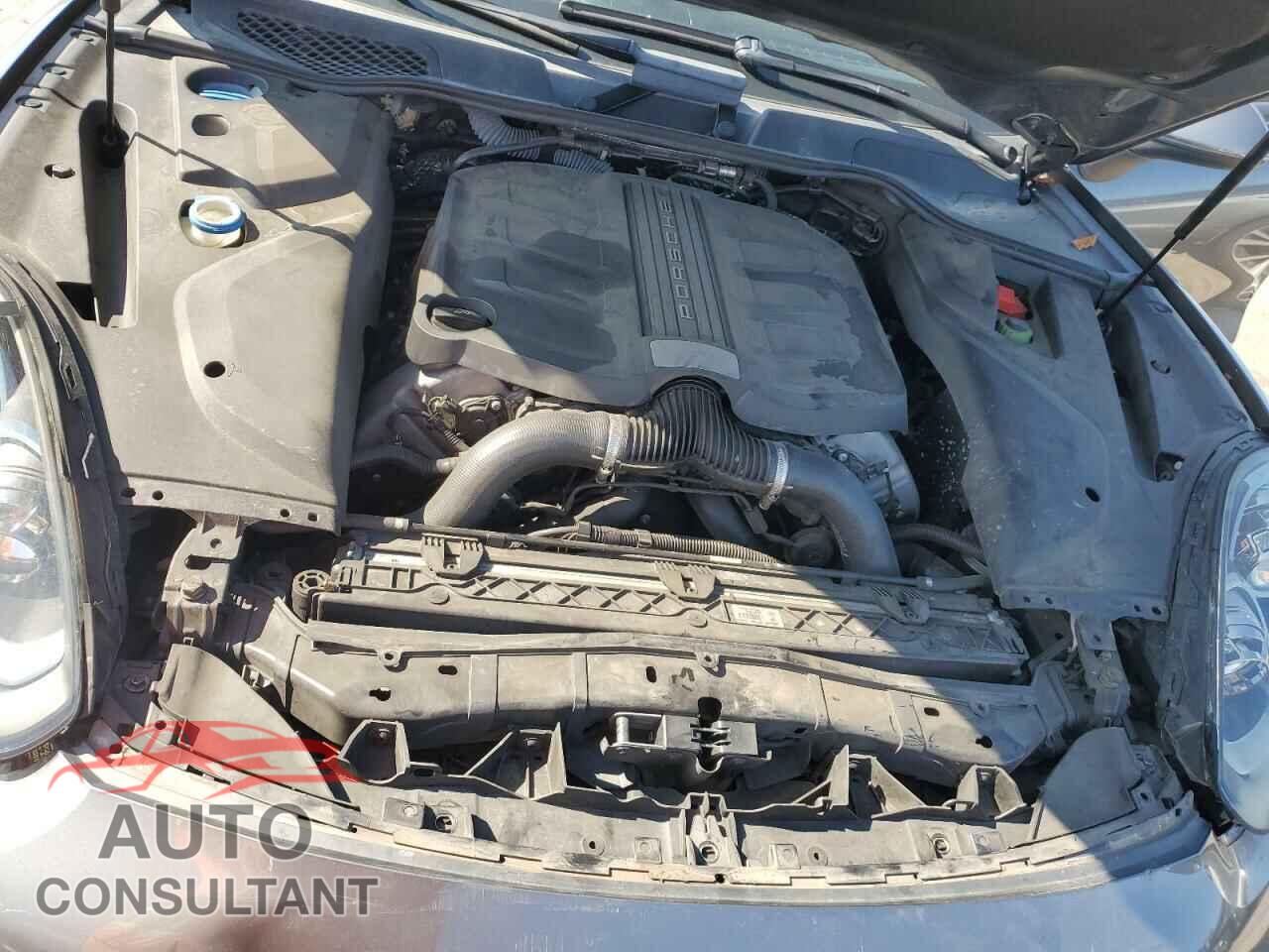PORSCHE CAYENNE 2016 - WP1AD2A27GLA77069