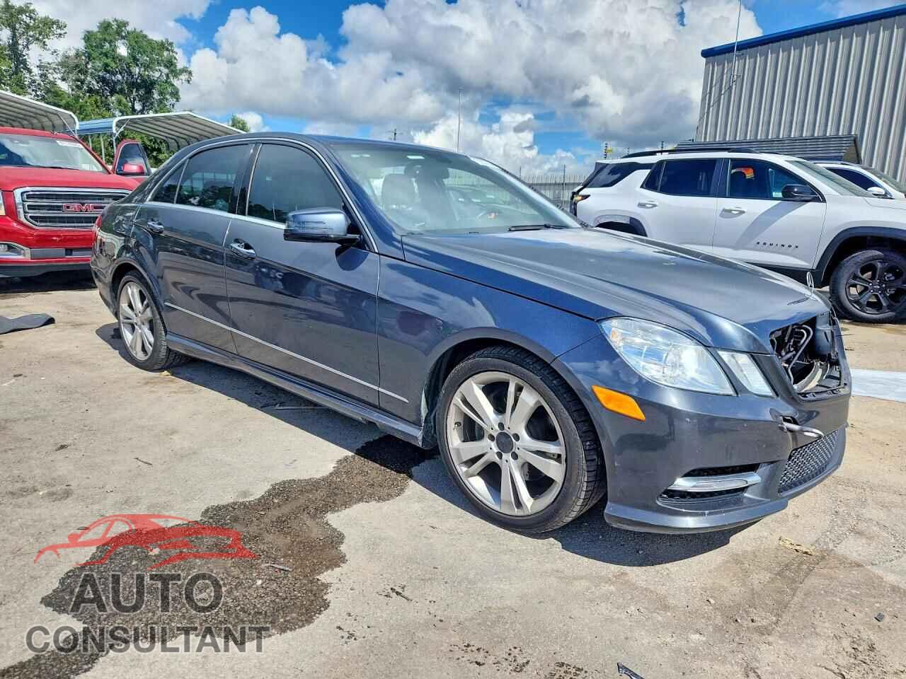MERCEDES-BENZ E-CLASS 2013 - WDDHF5KB7DA735142