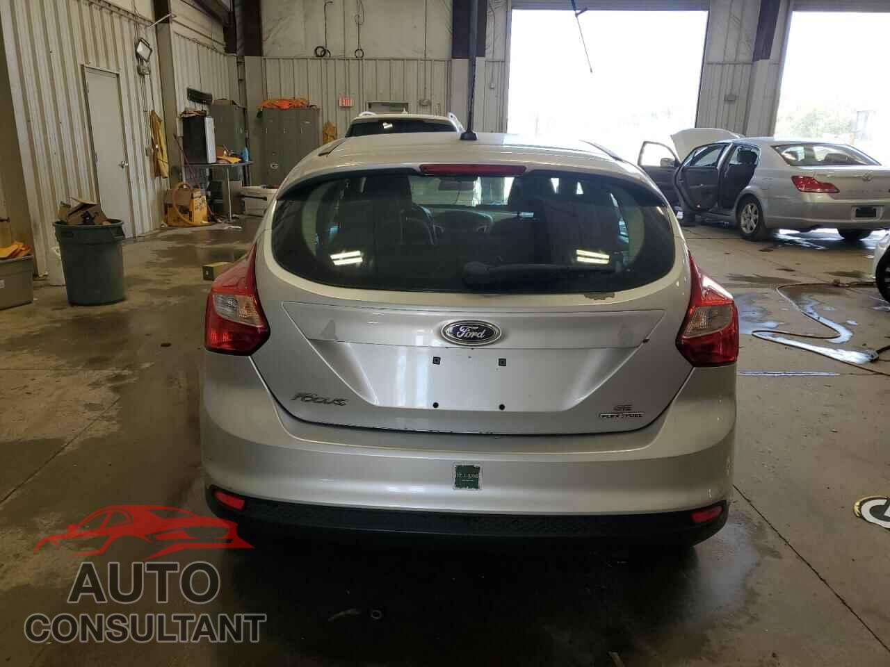 FORD FOCUS 2013 - 1FADP3K26DL105083