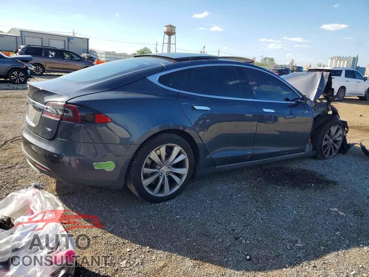 TESLA MODEL S 2015 - 5YJSA1E23FF109486