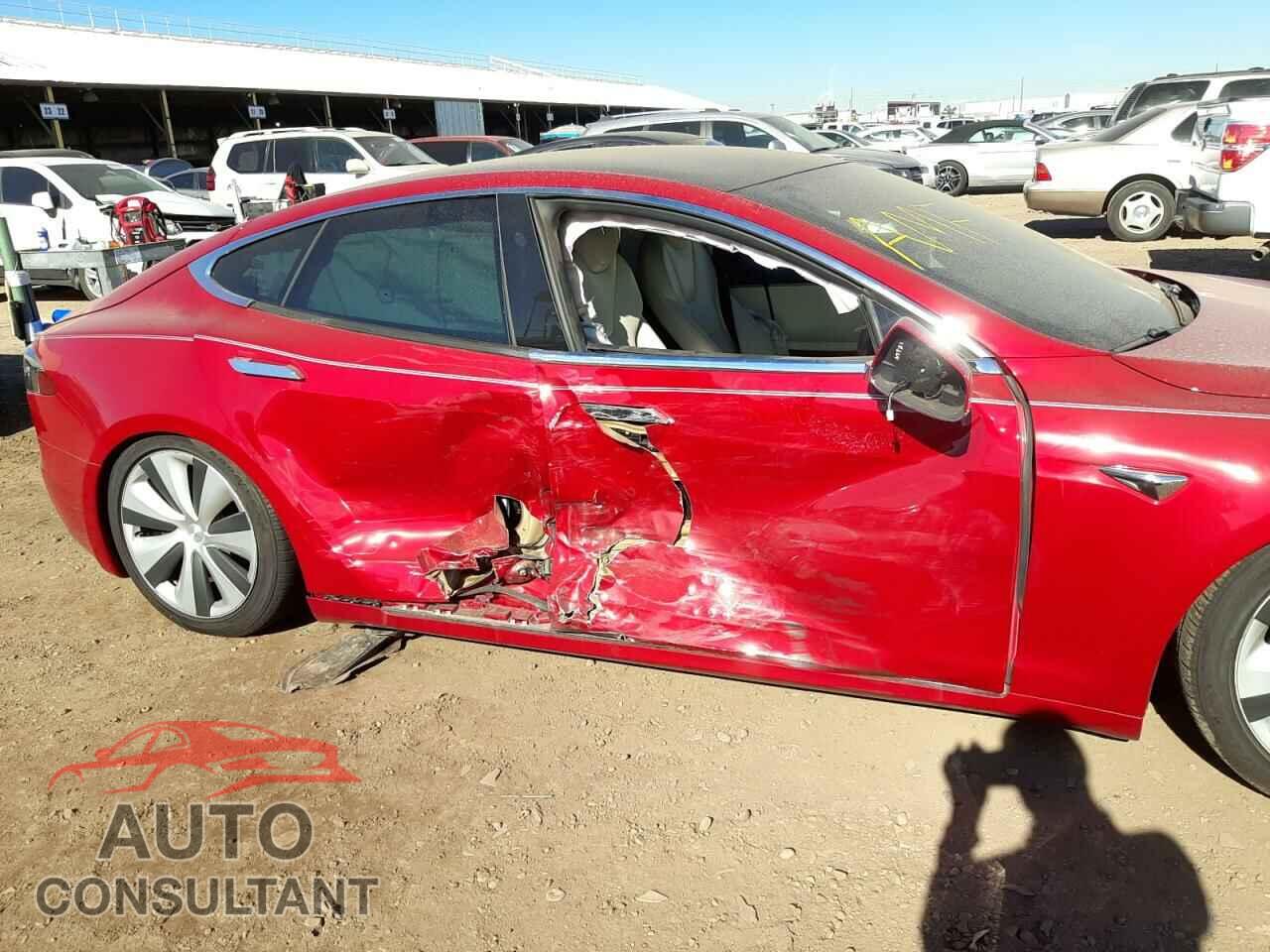 TESLA MODEL S 2020 - 5YJSA1E23LF401148