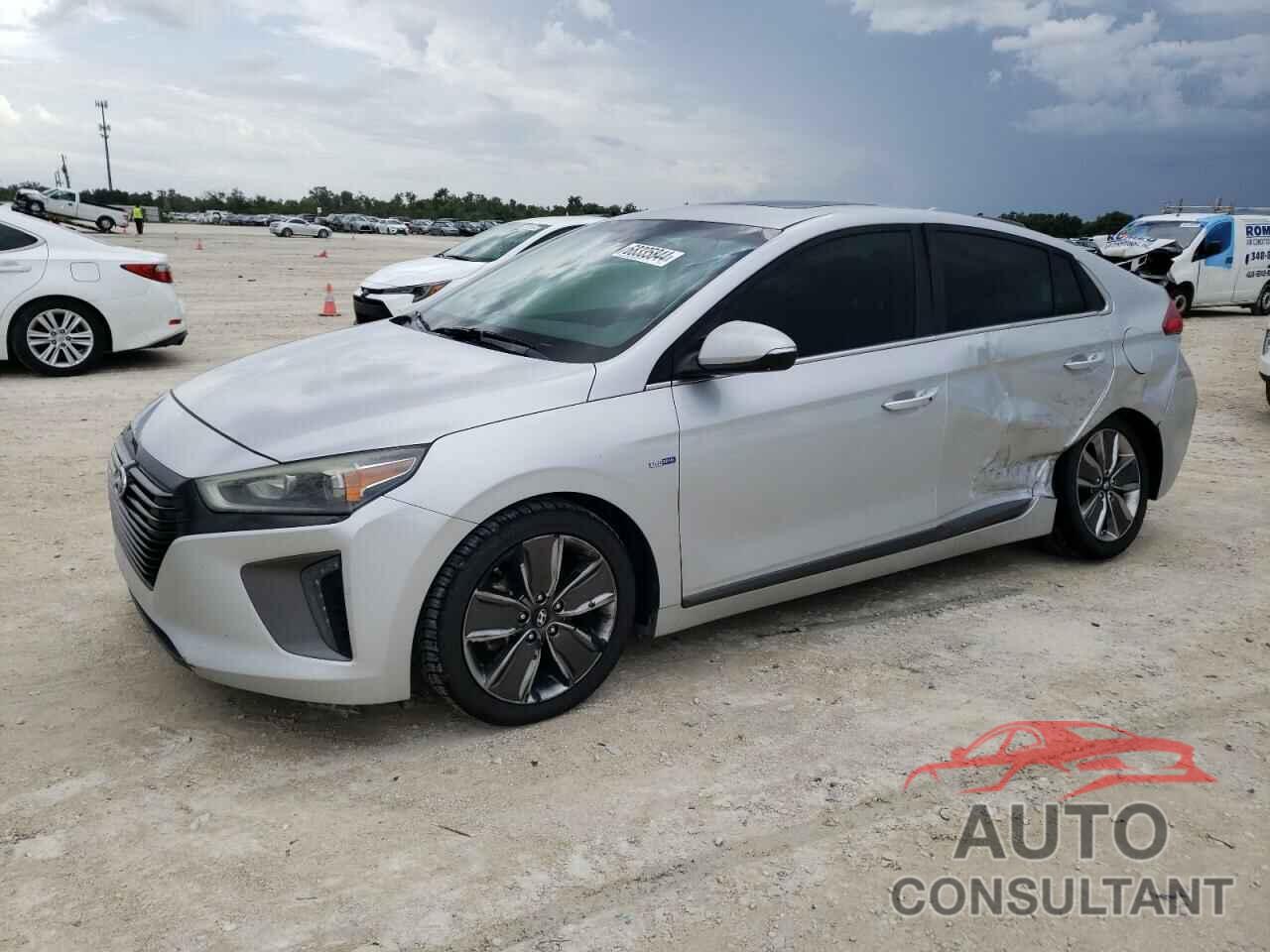 HYUNDAI IONIQ 2017 - KMHC85LC5HU035917