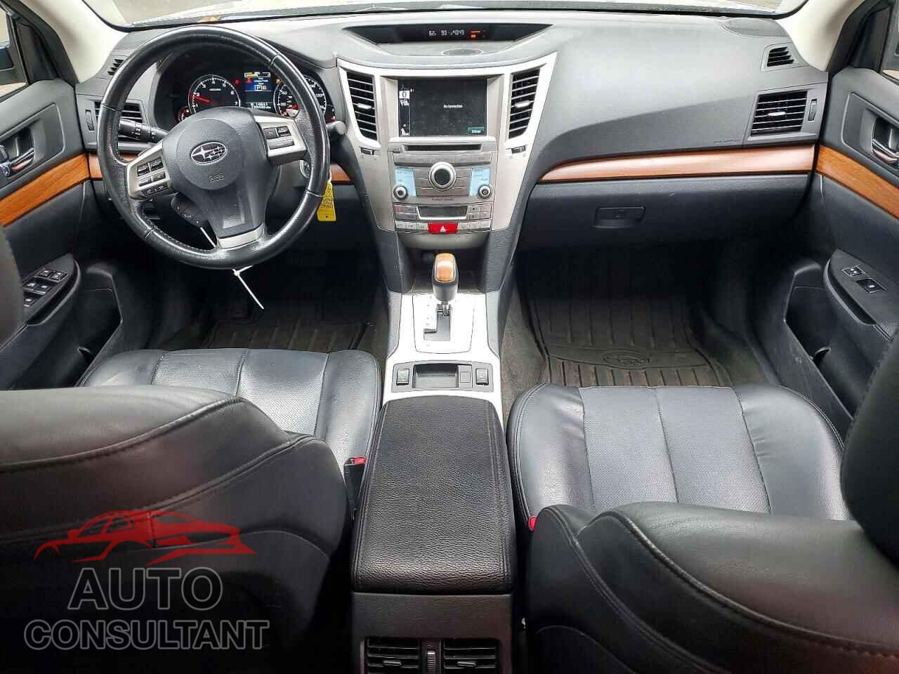 SUBARU OUTBACK 2013 - 4S4BRBLC3D3299967