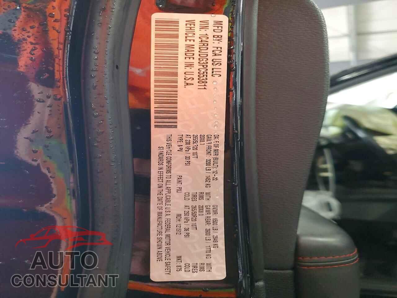 DODGE DURANGO 2023 - 1C4RDJDG3PC553811