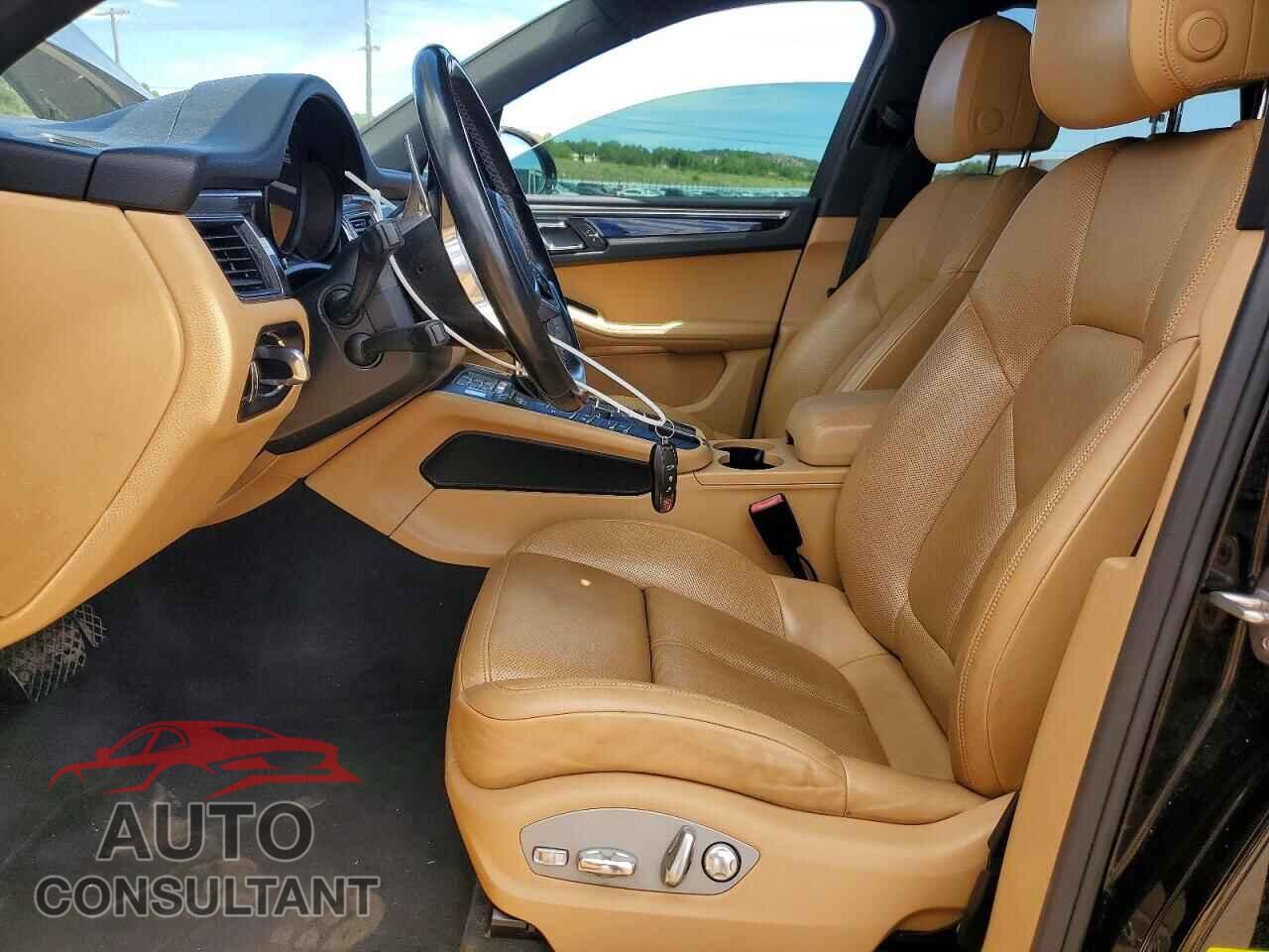 PORSCHE MACAN 2018 - WP1AA2A53JLB08277