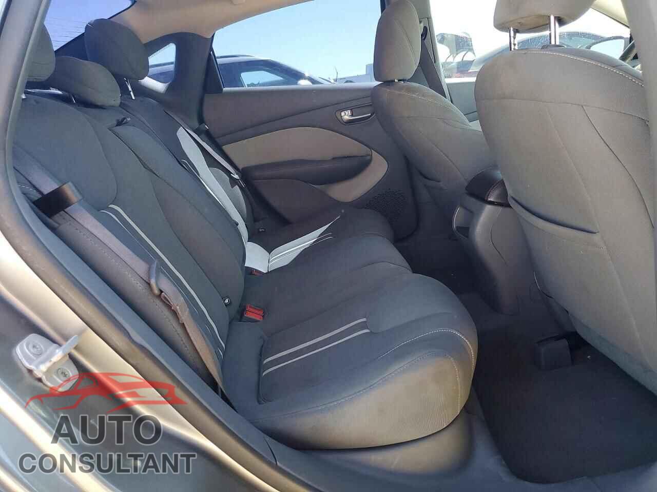 DODGE DART 2013 - 1C3CDFBA4DD105248