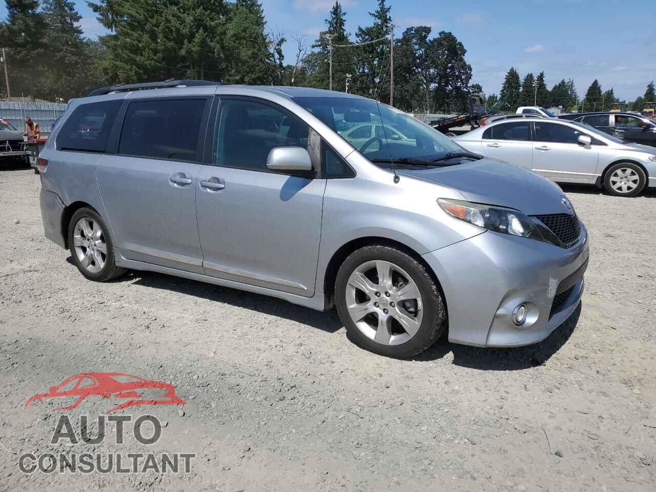 TOYOTA SIENNA 2012 - 5TDXK3DC0CS246000