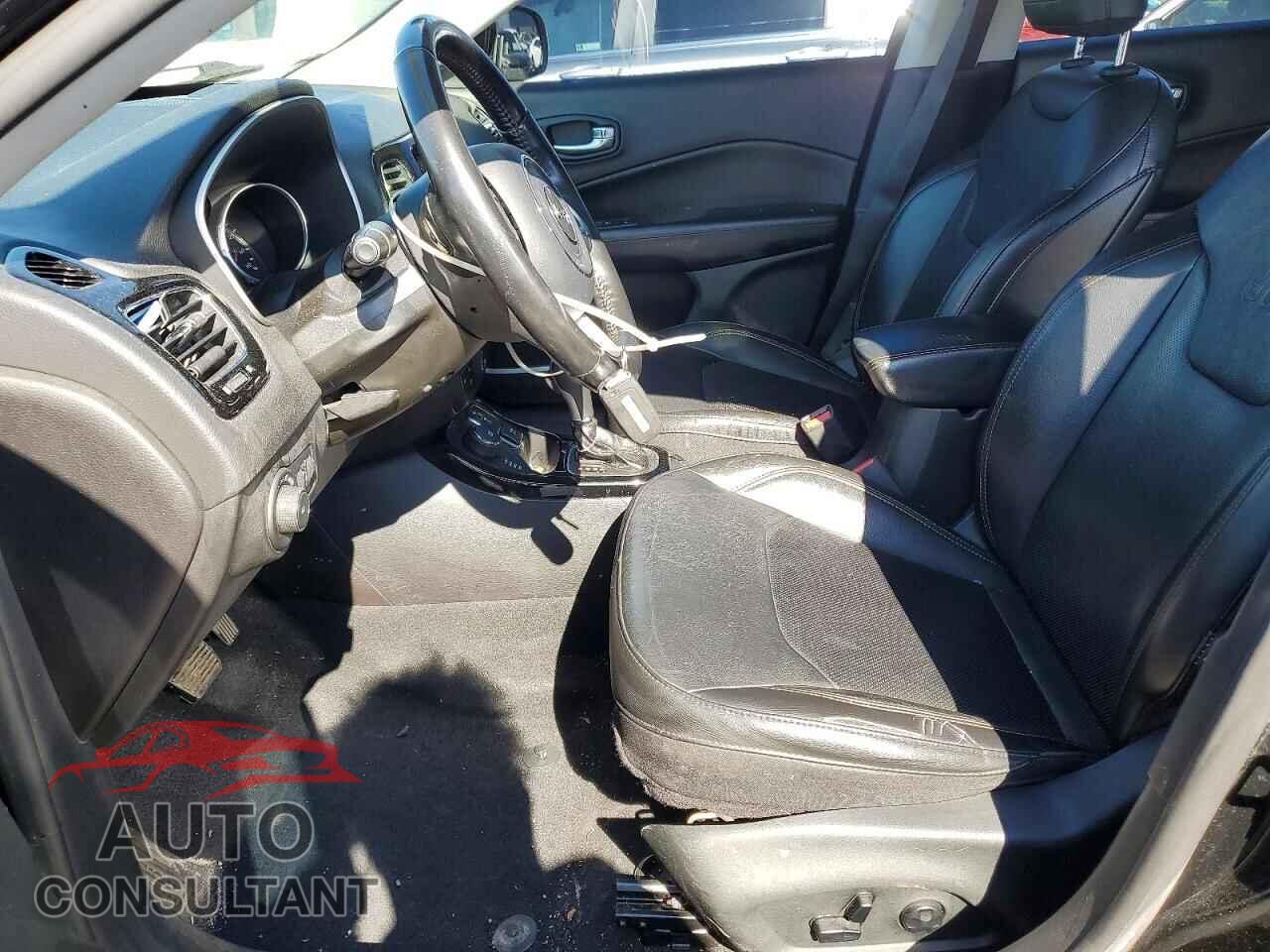 JEEP COMPASS 2019 - 3C4NJDCB8KT791682