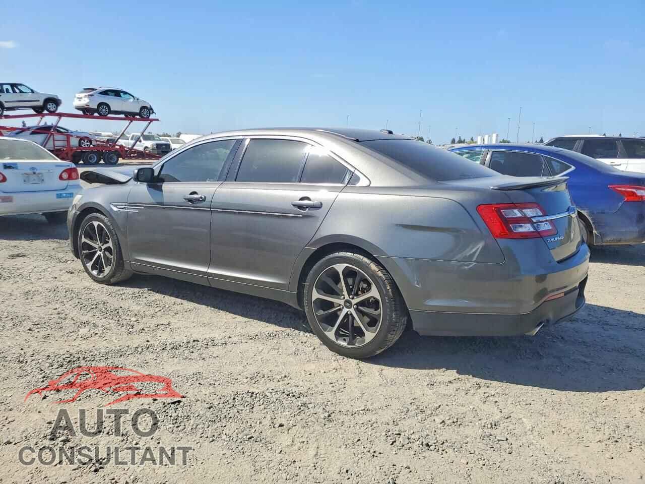 FORD TAURUS 2015 - 1FAHP2E82FG104326